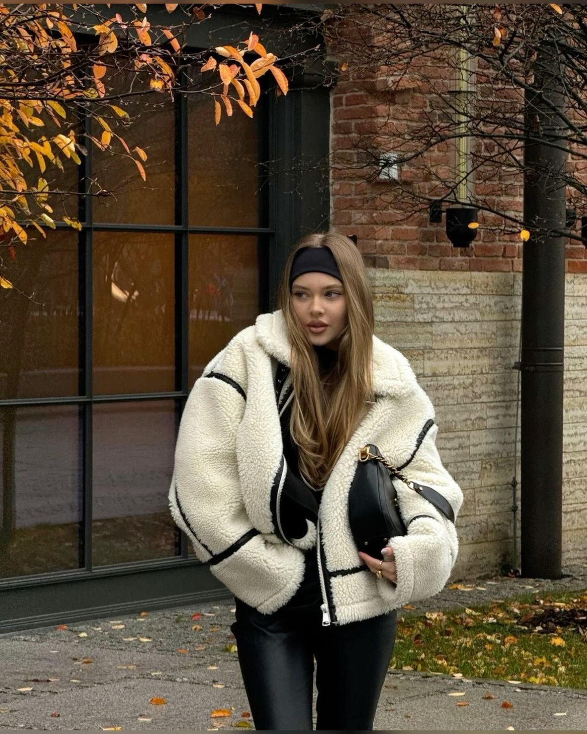 Kathy - Trendy Teddy Coat