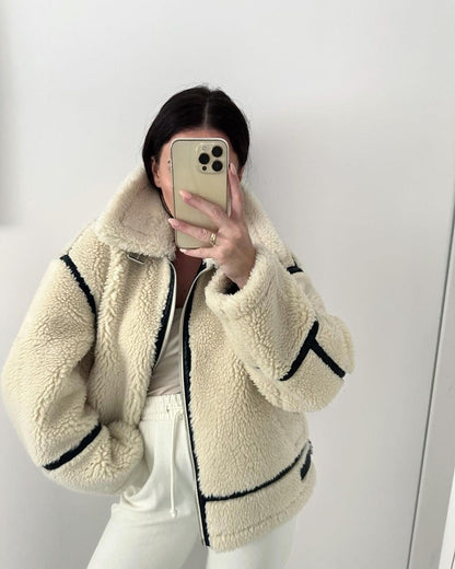 Kathy - Trendy Teddy Coat